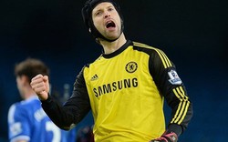 Petr Cech đi vào lịch sử Champions League