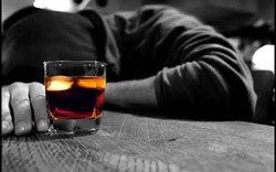 Gia Lai: Tối say rượu về ký túc xá, sáng phát hiện đã tử vong