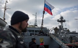 31 chiến hạm Ukraine đã treo cờ Nga