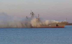 Tàu đổ bộ Ukraine thất thủ sau cuộc tấn công của Tự vệ Crimea