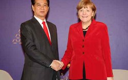 Bà Merkel mời Thủ tướng Nguyễn Tấn Dũng thăm Đức