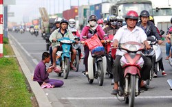 Xin ăn kiểu nào cũng bị “gom”