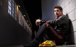 Adidas chống lưng M.U chiêu mộ Messi
