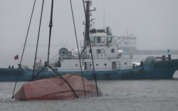 TQ: Tàu lật úp trên sông, 22 người thiệt mạng
