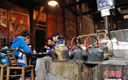 Thăm quán trà trăm tuổi còn sót lại ở Trung Quốc