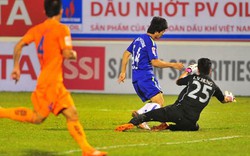 Video cận cảnh pha Công Phượng ngã kiếm penalty gây tranh cãi