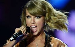 Fan vỡ mộng Taylor Swift từ chối biểu diễn tại Grammy
