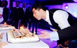 Giải đen, Ronaldo tổ chức sinh nhật hoành tráng