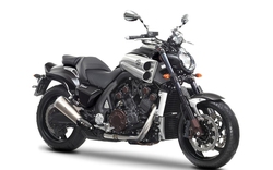 Ngắm Yamaha VMAX Carbon Special Edition cực đẹp