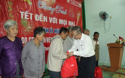 1.000 suất quà Tết cho người nghèo tại Đồng Nai, Bà Rịa-Vũng Tàu và TP.Hồ Chí Minh