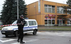 Séc: Xả súng kinh hoàng trong nhà hàng, 9 người chết