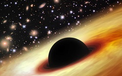 Phát hiện lỗ đen lớn hơn Mặt Trời 12 tỷ lần