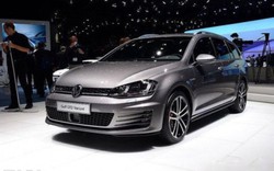 Cận cảnh phiên bản xe du lịch Volkswagen Golf GTD mới 