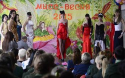 Nữ tù nhân háo hức tham gia thi sắc đẹp ở Nga