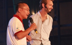 Nick Vujicic thắp sáng nghị lực cho giới trẻ Nghệ An