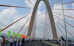 Đà Nẵng: Chính thức thông xe cầu vượt 3 tầng đầu tiên ở Việt Nam