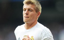 Vì sao Real sẵn sàng bán Kroos cho M.U?