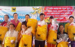 Ninh Thuận: Trao 100 suất quà cho các hội viên nông dân nghèo