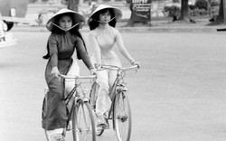 Duyên dáng người phụ nữ Việt trong áo dài xưa
