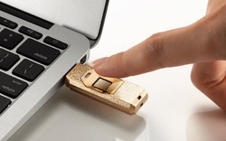 Apacer ra mắt USB "kim cương" tích hợp cảm biến vân tay