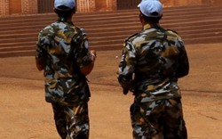 Lính LHQ bị tố ép trẻ em châu Phi đổi sex lấy thức ăn