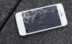 Apple sắp cho người dùng đổi mới iPhone vỡ màn hình