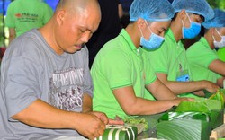 "Vua" bánh chưng xuất ngoại