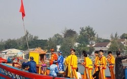 Ngư dân vùng biển Quảng Nam rộn ràng lễ hội cầu ngư