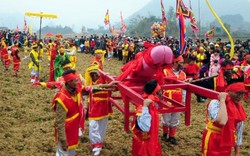 Ảnh: Độc đáo lễ hội rước “của quý” khủng nhất Việt Nam