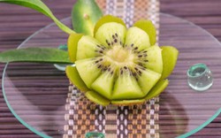 "Hô biến" quả kiwi thành bông hoa tuyệt đẹp trong 5 phút