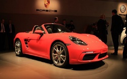 Porsche 718 Boxster S "sắc hồng sặc sỡ" sắp ra mắt