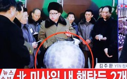 Triều Tiên "khoe" hình ảnh đầu đạn hạt nhân thu nhỏ
