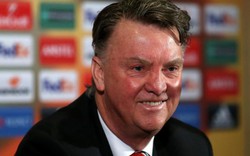 Đạt cột mốc 150, Van Gaal muốn M.U "trả nợ" CĐV