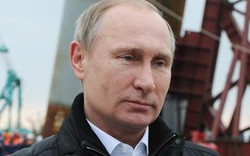 Cầu không xây xong, Putin dọa "treo" người liên quan