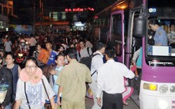 Sập cầu Ghềnh: Hàng nghìn hành khách kẹt ở ga Biên Hòa