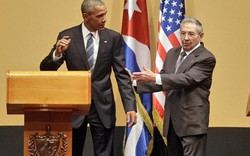 Chủ tịch Cuba phản ứng giận dữ trong họp báo cùng Tổng thống Obama