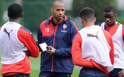 Bị nghi “mua bằng”, Henry hết đường dẫn dắt Arsenal?