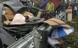 Ô tô vỡ nát trên cao tốc HN- Lào Cai, tài xế tử vong tại chỗ