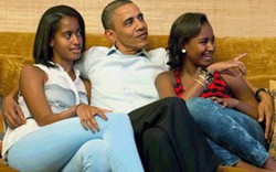 Cuộc sống 2 công chúa nhà Obama sẽ thế nào khi là "thường dân"