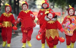 Sắc đỏ rực khắp Trung Quốc chào đón Tết Đinh Dậu