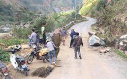 Sơn La: Nhóm người tự ý chặn đường, thu phí phương tiện giao thông