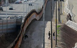 Chi phí "ngút trời" của bức tường biên giới Mỹ-Mexico