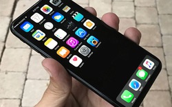 iPhone 8 màn hình OLED 5,8 inch, vỏ thép không gỉ