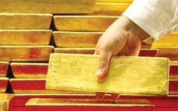Giá vàng hôm nay 21.2: Đi ngược xu thế giá vàng thế giới?