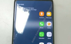 Trên tay Samsung Galaxy S8 màn hình bật sáng