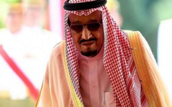 Vua Saudi mang 459 tấn hành lý, 2 siêu xe đến Indonesia