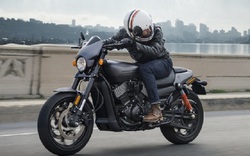 Harley-Davidson Street Rod 2017 thu hút giới trẻ, giá 198 triệu đồng