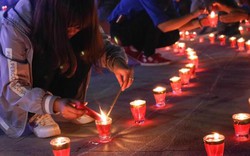 10.000 ngọn nến được thắp sáng Đêm hội hoa đăng Tây Thiên