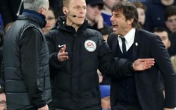 Cận cảnh màn chửi nhau giữa HLV Mourinho và HLV Conte