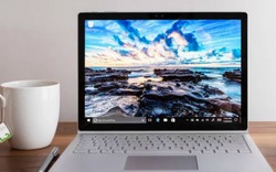 Microsoft Surface Book 2 quay lại thiết kế truyền thống, giá thấp hơn